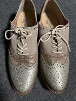 Budapester Schnürschuhe, Business Gr. 40 Niedersachsen - Wedemark Vorschau