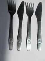 2 x Gabel + 2 x Messer , Kinderbesteck DDR Besteck Sachsen - Zwickau Vorschau