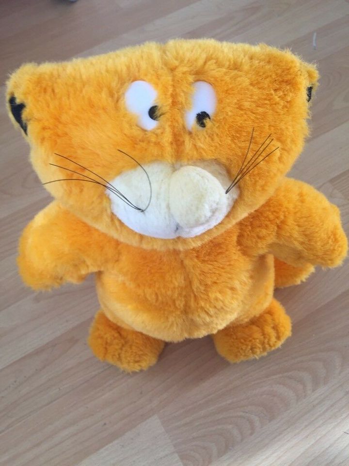 Bär / Teddy , Hase oder Katze von Heunec zu verkaufen in Wiesbaden