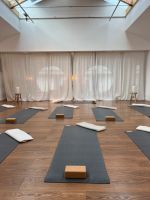 Studio / Raum - Gruppenkurse - Yoga / Meditation Bayern - Rosenheim Vorschau