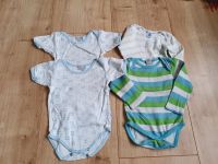 4 Baby Bodys Gr. 86/92 langarm kurzarm Baden-Württemberg - Igersheim Vorschau