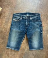 Neuwertige Jeans Shorts von Diesel Gr. 29 Bayern - Straubing Vorschau
