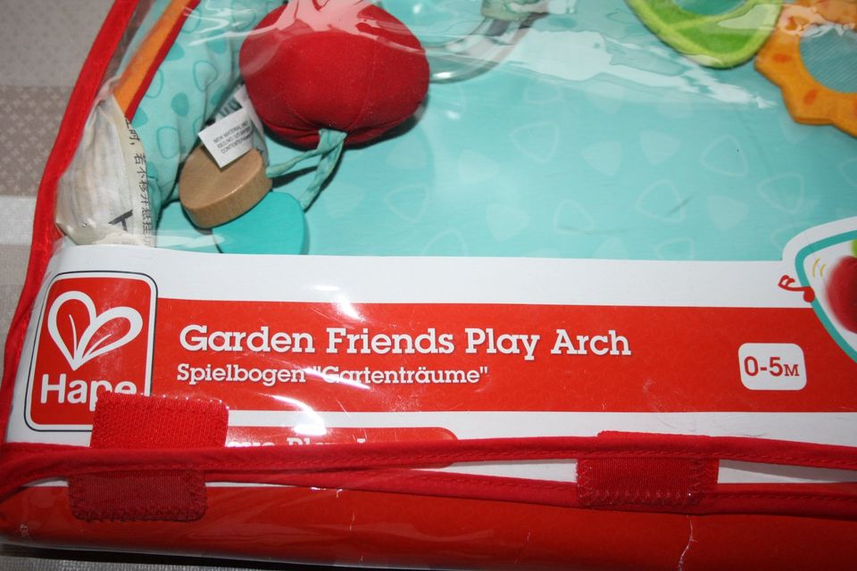 Hape Spielbogen Garden Friends Play Arch in Meerbeck