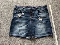 Blue Jeans Shorts von C&A in Größe 42 TOP ZUSTAND Nordrhein-Westfalen - Weilerswist Vorschau