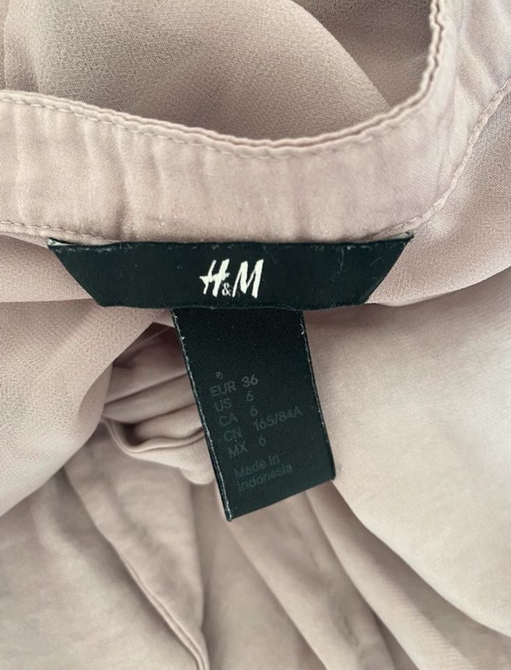 Bluse Rose H&M S 36 in Düsseldorf