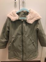 ZARA Regenjacke gefüttert, Jacke, 116, wasserdicht, TOP⭐️ Neuhausen-Nymphenburg - Neuhausen Vorschau