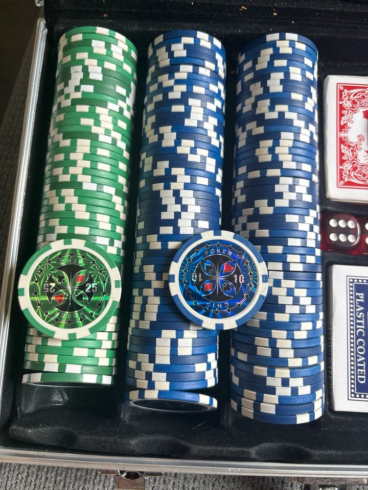 Pokerkoffer gebraucht in Uffenheim