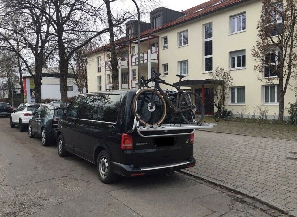 Verleihe/ Vermiete Heckträger T5, nicht T6, Fahrradträger in München