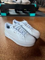 PUMA Karmen Silver white weiß Sneaker Plateau NEU 40 Rheinland-Pfalz - Zweibrücken Vorschau
