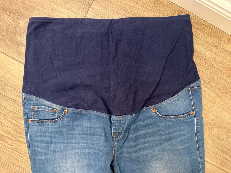Umstandshose Jeans von H&M Mama in Größe XL wie neu in Cremlingen