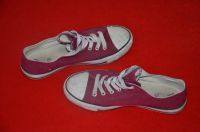 Schuhe / Chucks + Vty + Gr. 39 + Sneaker + (nicht Chuck Taylor) + Bayern - Kissing Vorschau