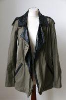 Military Jacke Kurzmantel / olive Nieten Kunstleder schwarz / 38 Nordrhein-Westfalen - Recklinghausen Vorschau