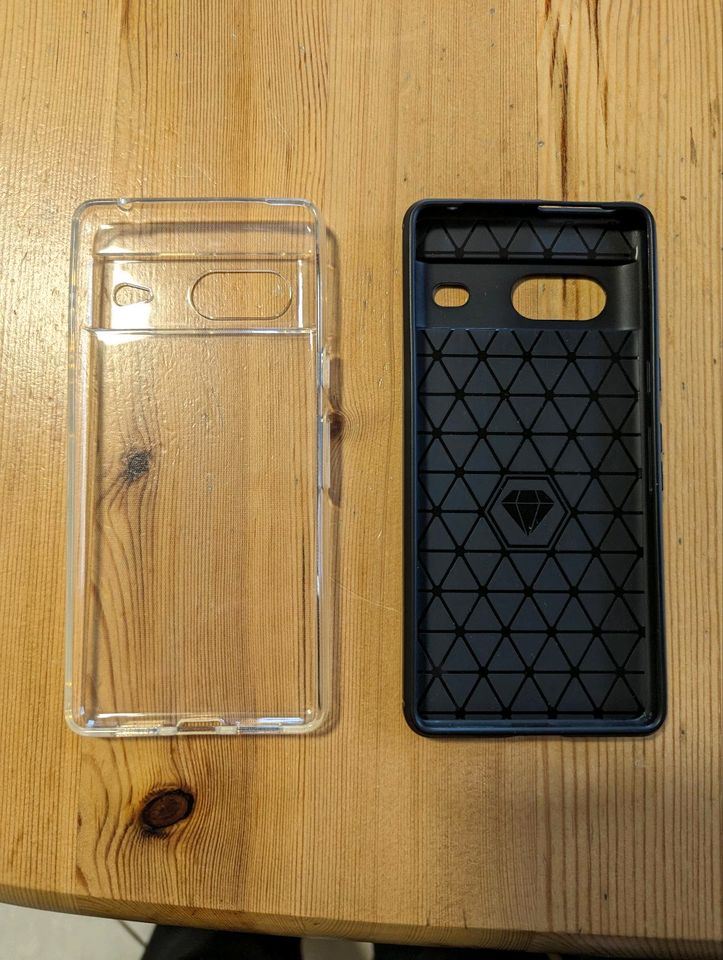 2 Google Pixel 7 Hüllen(beide 10€ inklusive Versand) in Frankenberg (Eder)