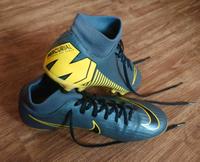 Fussball Rasenschuhe Mercurial Superfley, Größe 40 Sachsen - Hartha Vorschau