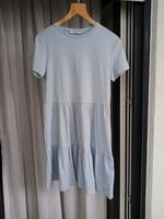 NA-KD Jersey Kleid Stufenkleid hellblau Gr M Baden-Württemberg - Mössingen Vorschau