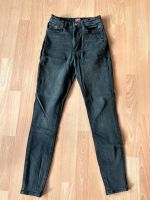 Damen Jeans Only Schwarz gr. 27 high waist Skinny S Baden-Württemberg - Karlsdorf-Neuthard Vorschau