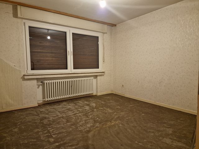 *Interessante, gepflegte Kapitalanlage - Mehrfamilienhaus mit guter Rendite* in Duisburg