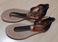 Sandalen, Leder mit Fransen, Gr.39, Catwalk Niedersachsen - Oyten Vorschau