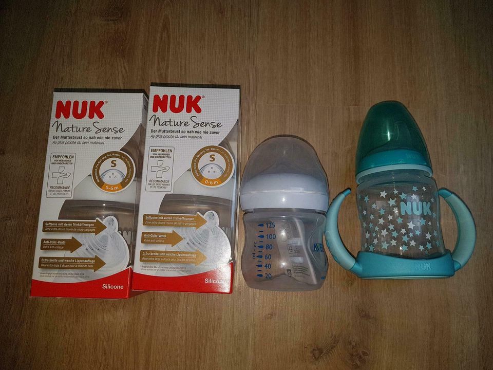 2 Nuckelflaschen v.NUK,1xAvent,Trinklernbecher NUK *ALLES NEU* in Viernau