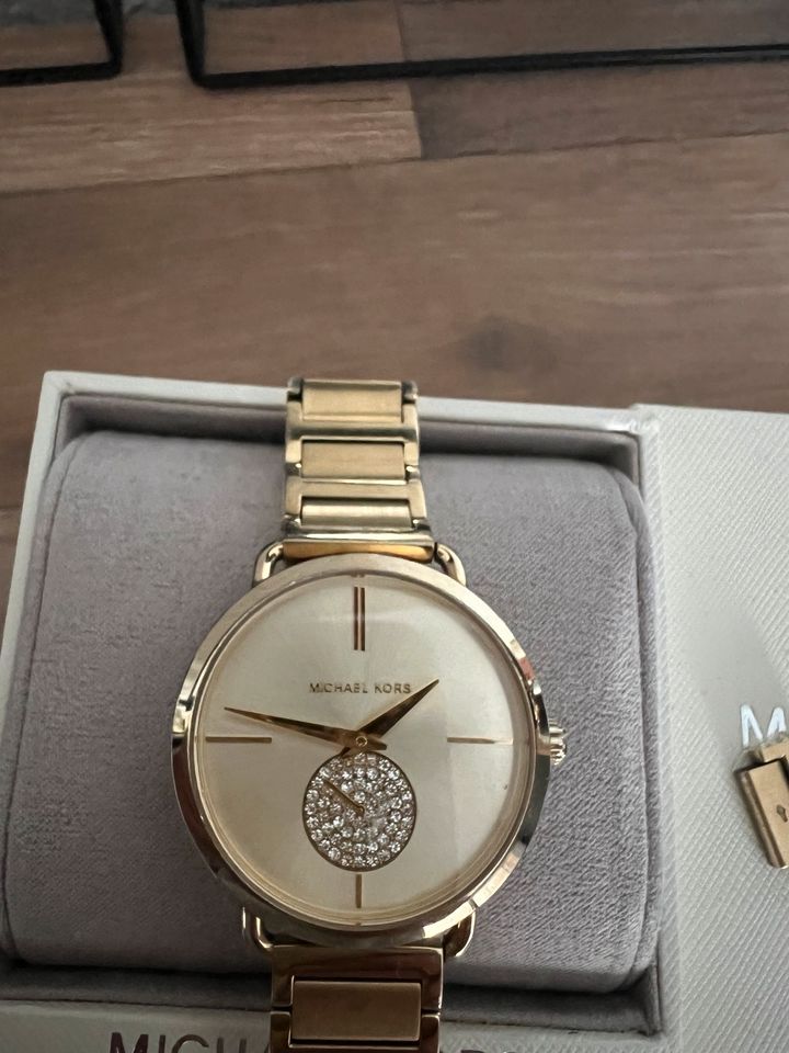 Michael kors Damen Uhr wie neu in Metzingen