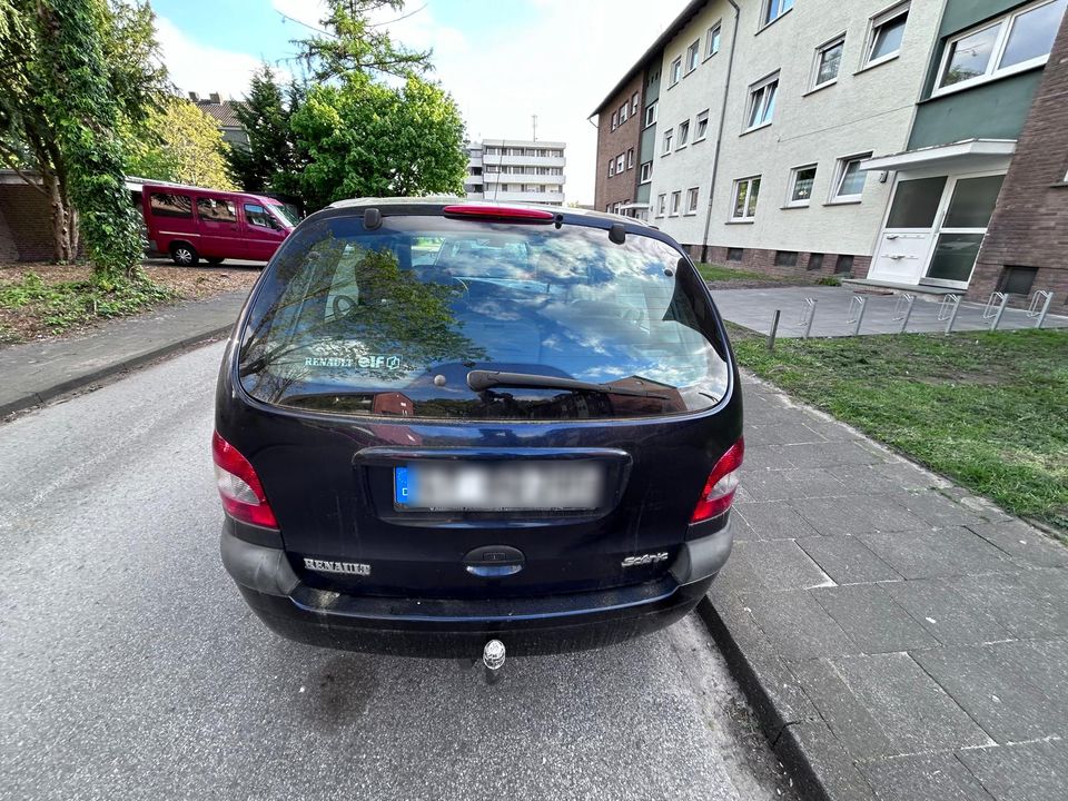 Renault Scenic 1,6 l Benzin in Harsewinkel - Greffen