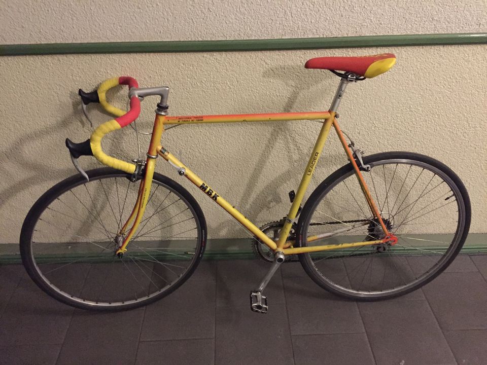 MBK Motobecane Rennrad 28" neon gelb orange RH 59 vintage 80s 90s in Berlin
