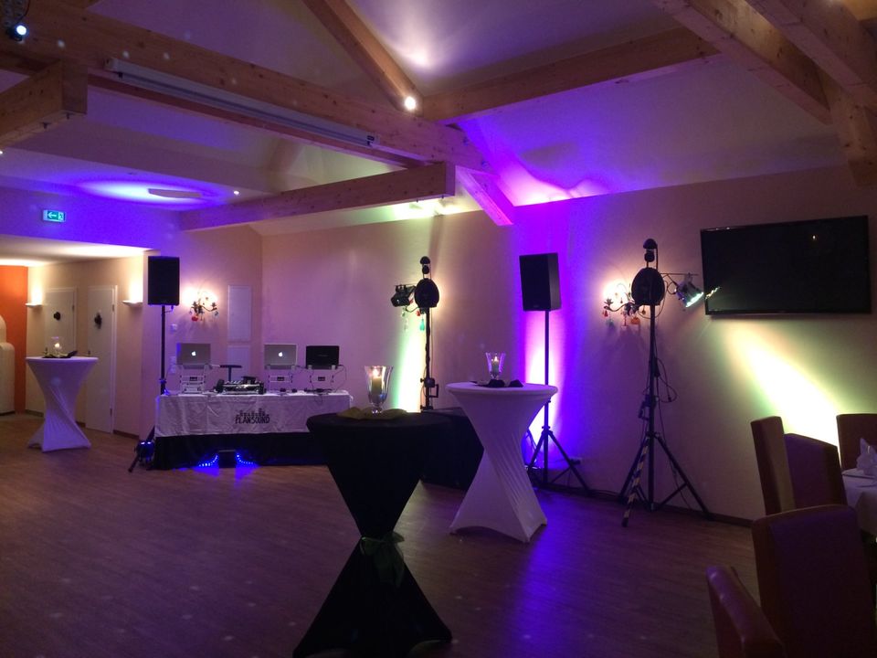 DJ - Service für Ihre Hochzeit / Party / Event  - PlanSound GbR in Hamburg