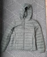 leichte Jacke grün Gr. M PULL&BEAR Sachsen-Anhalt - Thale-Weddersleben Vorschau