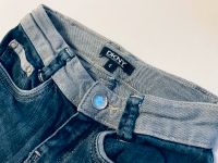 DKNY Mädchen Jeans Größe 4 (104) Neuwertig Dresden - Tolkewitz Vorschau