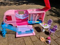 Barbie Campingbus / Bus mit Zubehör Niedersachsen - Worpswede Vorschau