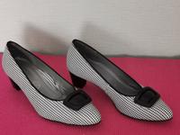 Damen Pumps schwarz-weiß Pepita,  Ara, Gr. 37 G, Neu Hessen - Eschwege Vorschau