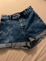 Shorts H&M Gr. 34 Nordrhein-Westfalen - Bergheim Vorschau