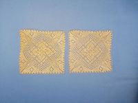2x Vintage Deckchen nach alten Mustern, goldfarben, 25x25cm München - Ramersdorf-Perlach Vorschau