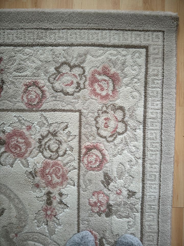 3 Teppiche mit Blumenmuster - Rosa, Beige, Weiß in Berlin