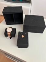 Eine Damen Uhr mit Halskette von Armani Exchange Bayern - Augsburg Vorschau