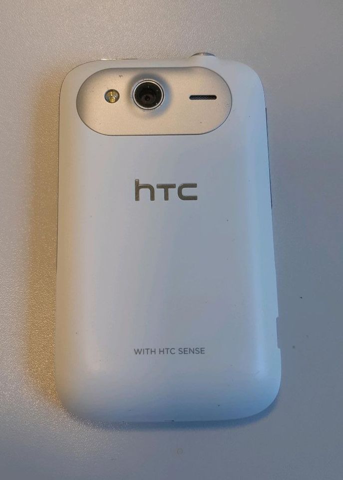 HTC Wildfire S A510e in Isernhagen