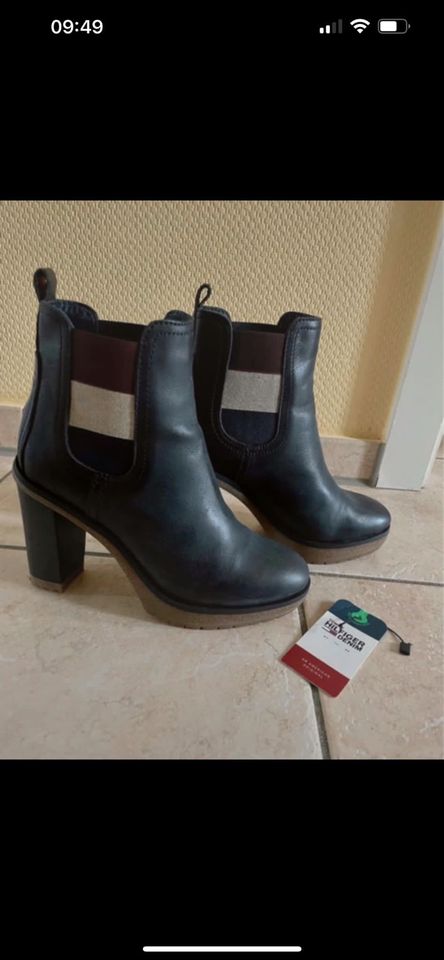 Tommy Hilfiger Ankle Boots Stiefel Schwarz Gr.38 NEU in Bad Segeberg