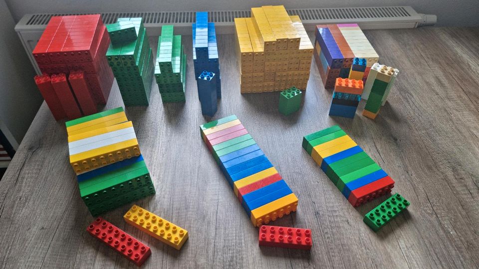 Lego Duplo Bausteine Lange Stein Rot Grün Gelb in Bünde