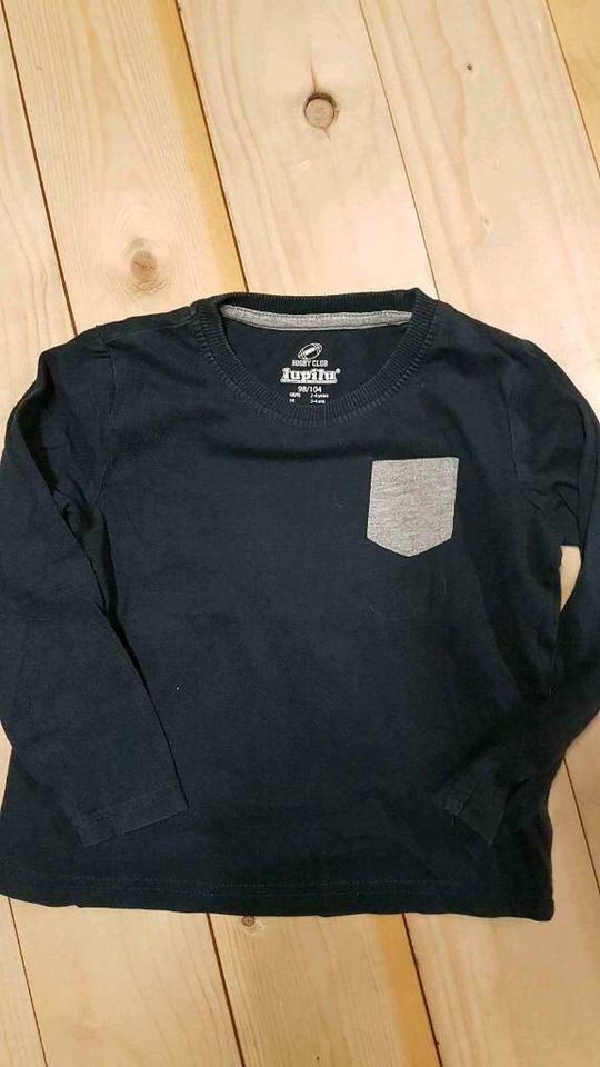 u.a. H&M Langarmshirt, Sweatshirt Größe 98/104 in Velpke