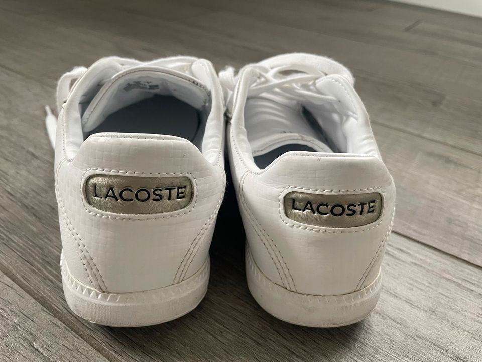 Lacoste Sneaker 38, neuwertig in Hagelstadt