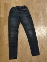 streatch jeans hose von C&A in schwarz größe 158 Bayern - Gochsheim Vorschau