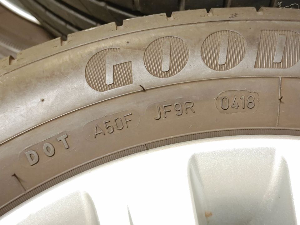 KIA Hyundai Sommerreifen auf Alufelgen 205/55 R16 6,5Jx16 Lk114,3 in Düsseldorf