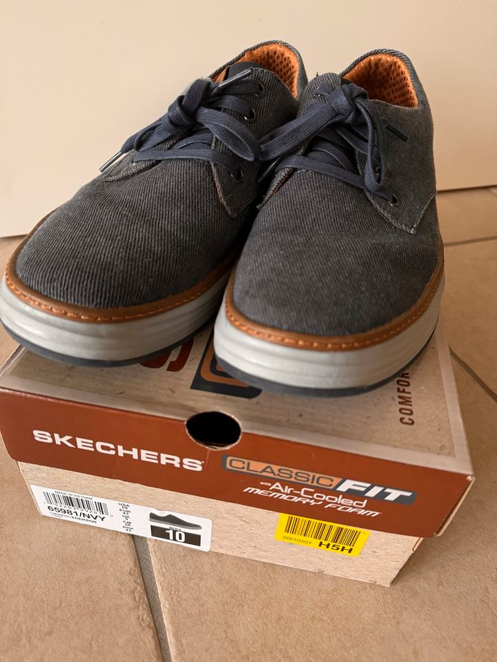 Skechers Herren Gr. 43 *wie neu* in Berlin