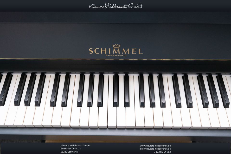 Schimmel Klavier Modell 112 in grau satiniert in Schwerte
