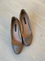 Görtz Pumps Schuhe Gr. 38 hellbraun Stuttgart - Stuttgart-Nord Vorschau