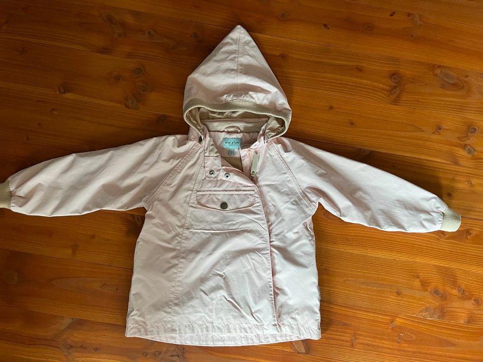 Mini A Ture Funktionsjacke Windbreaker Jacke WAI rosa Gr. 116 in Zwingenberg