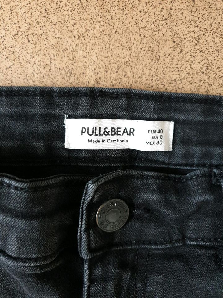 Pull Bear Jeans Gr 40 Top in Dortmund