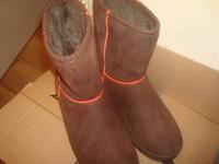 Esprit Stiefeletten Gr.39 Kunstfell - braun orange Nähte / Sohle Nordrhein-Westfalen - Velbert Vorschau