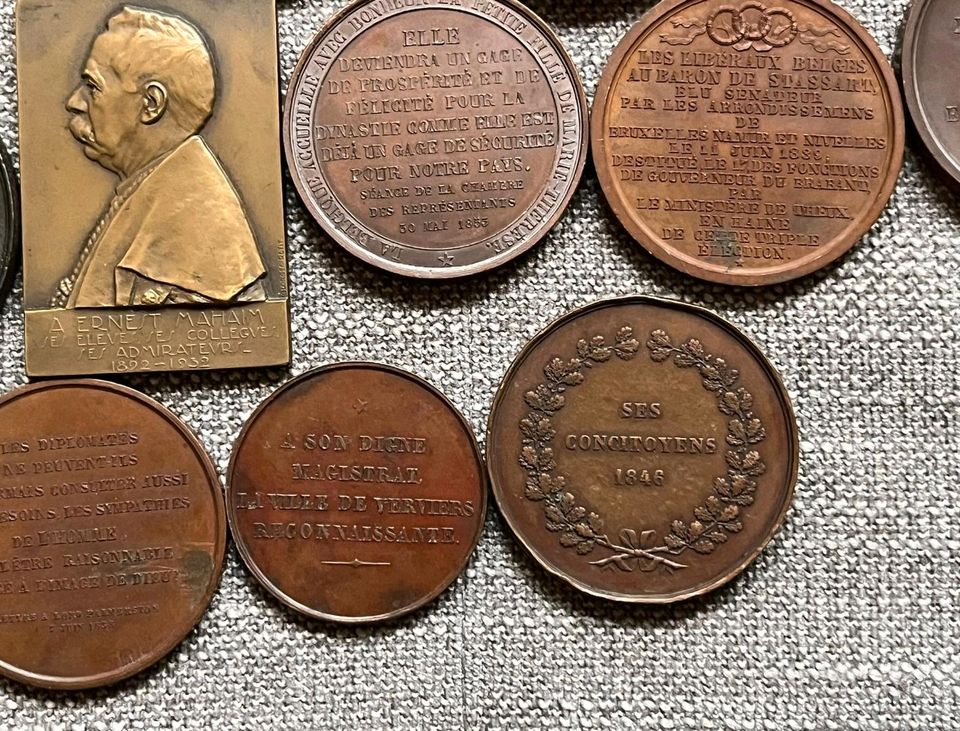 2,5 Kg schwere große Sammlung antiker Medaillen 19.Jahrhundert. in Aachen