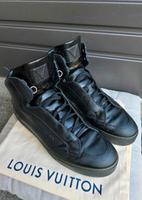 Louis Vuitton Sneaker (Größe 9 1/2) Brandenburg - Bernau Vorschau